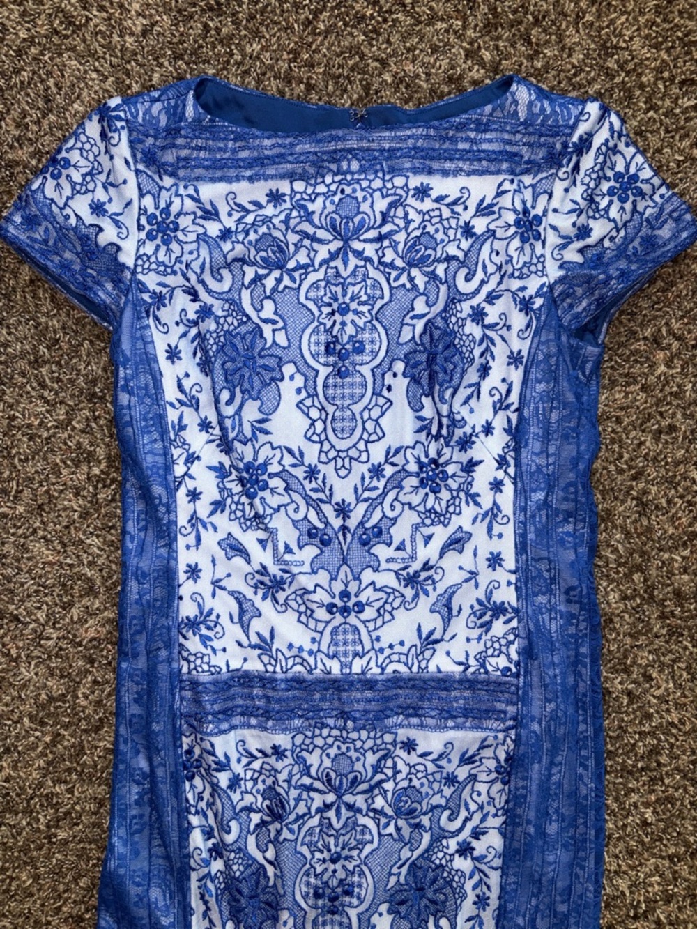 NWOT Tadashi Shoji Blue White Floral Lace Cocktail Sheath Midi Dress, Size 10 - Picture 4 of 16